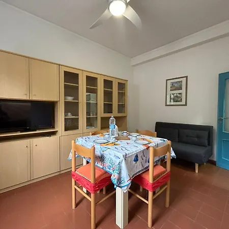 Casa Mare Delfino דירה *